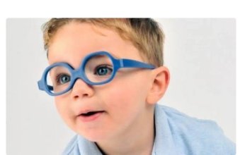 نصائح لتقوية النظر عند الأطفال أثناء الدراسة.. تعرف عليها