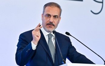 وزير الخارجية التركي يدعو إلى رفع العقوبات عن سوريا دون شروط مسبقة