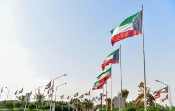 في ذكرى العيد الوطني الـ64.. الكويتيون يجددون وفاءهم لوطنهم وولاءهم لقيادته الحكيمة