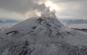 توقعات بثوران بركاني وشيك في كامتشاتكا