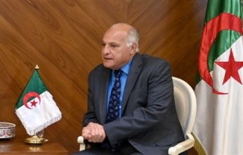 وزير خارجية الجزائر يصل إلى سوريا في زيارة رسمية لتأكيد العلاقات التاريخية بين البلدين