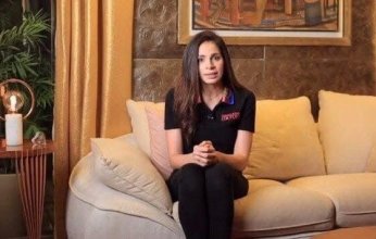 المطربة آمال ماهر تتحدى إلغاء حفل الأهرامات بأغنية جديدة مع الشاعر عليم.. ما التفاصيل؟