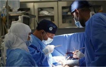 «سلمان للإغاثة» يدشّن برنامج جراحة القلب والقسطرة في مستشفى الأمير محمد بن سلمان بعدن