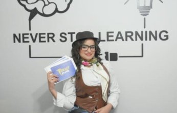 أمنيه بدير تروج لبرنامجها الجديد " بودكاست أسمه ايه "