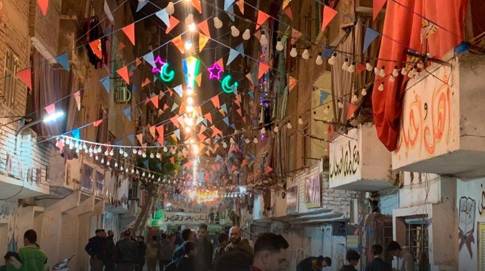 للعام الـ11.. بالفيديو| المطرية تزين شوارعها استعداداً لإفطارها الجماعي السنوي للعام الـ11.. بالفيديو| المطرية تزين شوارعها استعداداً لإفطارها الجماعي السنوي
