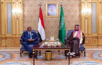 محمد بن سلمان والبرهان يبحثان مستجدات الأوضاع في السودان