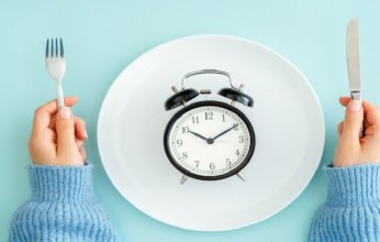 دراسة حديثة: الصيام المتقطع يعزز صحة القلب والأوعية الدموية من خلال تأثيره على الصفائح الدموية