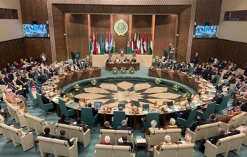 الجامعة العربية تدين الغارات الإسرائيلية على غزة وتدعو لوقف فوري للعمليات العسكرية