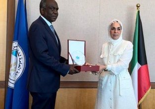 (شؤون القصر) توقع اتفاقية مع (يونيسف) لدعم الاستجابة التعليمية للاجئين السودانيين في ليبيا