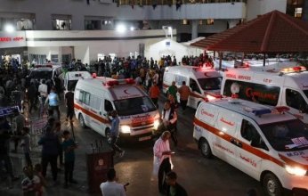 قوات الاحتلال تحاصر مركبات الاسعاف واصابة العديد من مسعفى الهلال الاحمر