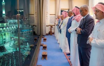 صورة تجمع ولي العهد السعودي والبرهان في الحرم المكي تشعل مواقع التواصل الاجتماعي