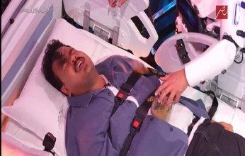 بالفيديو.. شاهد صراخ مصطفي غريب في مقلب «رامز ايلون مصر» بسبب "عقرب"