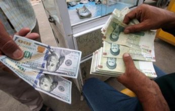 الدولار تخطى عتبة المليون ريال إيراني.. ماذا يحدث؟