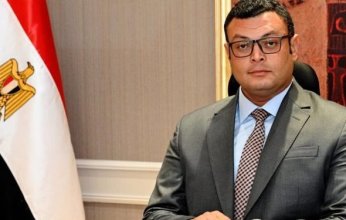مصر: وزير الإسكان يلتقى ممثلى إحدى الشركات العالمية المتخصصة فى إنشاء البحيرات