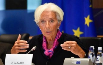 رئيس البنك المركزي الأوروبي تحذر من عواقب نشوب حرب تجارية مع الولايات المتحدة