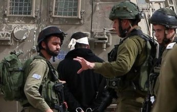 الاحتلال الإسرائيلي يعتقل 17 فلسطينيا في عدة مناطق بالضفة الغربية