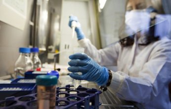 عقار فموي يظهر فعالية واعدة بنسبة 100% ضد فيروس إيبولا في التجارب