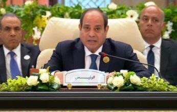 الرئيس المصري يعلن اعتماد خطة إعادة إعمار وتنمية غزة.. واعتماد البيان الختامي للقمة العربية