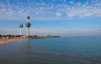 الأرصاد الجوية الكويتية تحذر من أمطار خفيفة إلى متوسطة الشدة غداً.. حتى ظهر الثلاثاء