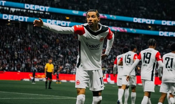 شاهد.. بث مباشر لمباراة آينتراخت فرانكفورت وبوخوم في الدوري الألماني شاهد.. بث مباشر لمباراة آينتراخت فرانكفورت وبوخوم في الدوري الألماني