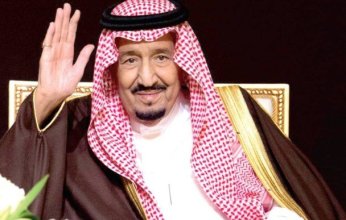 السعودية.. خادم الحرمين مهنِّئًا المواطنين والمقيمين: رمضان شهر التراحم والعطاء