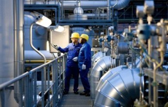 الحكومة تخطط لتحويل مصر إلى مركز صناعي عالمي