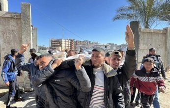 استشهاد 23 فلسطينيًا في غارات إسرائيلية على غزة.. ماذا يحدث؟