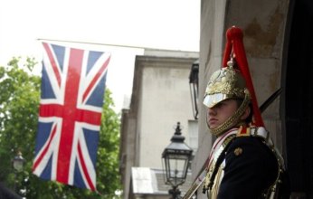 بريطانيا ترفع 24 جهة سورية من قائمة العقوبات الخاضعة لتجميد الأصول