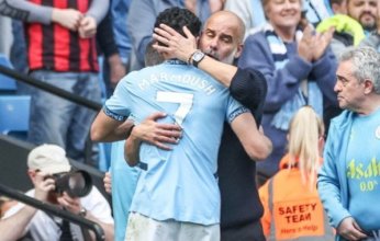 جوارديولا يتغنى بالمهاجم المصري عمر مرموش