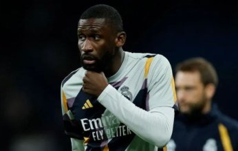 جراحة وإيقاف.. نجم الريال مهدد بالغياب عن المستطيل الأخضر