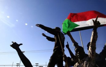 اشتباكات عنيفة في وسط السودان بين الجيش وقوات الدعم السريع.. ماذا يحدث؟