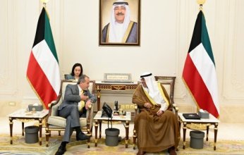 ولي العهد الكويتي يتسلم رسالة موجهة لسمو أمير البلاد من رئيسة بيرو