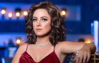 تكريم ريهام عبد الغفور بجائزة هيباتيا الذهبية في مهرجان الإسكندرية للفيلم القصير