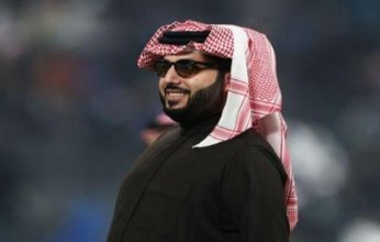 المستشار تركي آل الشيخ يُشعل مواقع التواصل بمنشور ساخر عن فيلمه الجديد.. ما القصة؟