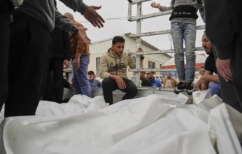 31 شهيدًا و100 مصاب حصيلة المجزرة الإسرائيلية على مدرسة دار الأرقم بغزة