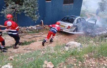 مستوطنون يهاجمون قرية دوما بنابلس مخلفين إصابات وحرائق في الممتلكات