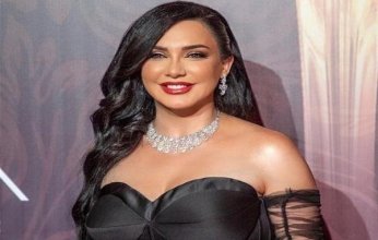 سلاف فواخرجي توجه رسالة شكر لمصر وتستنكر ثقافة الشتائم بعد شطبها من نقابة الممثلين السوريين