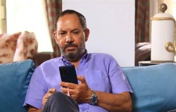 كمال أبو رية يعرب عن ندمه للمشاركة في مسلسل "سيد الناس" ويكشف عن تجاوزات من مساعدي الإخراج