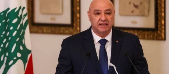الرئيس اللبناني: التفاوض مع إسرائيل «حرب دبلوماسية» والهدف استعادة الحقوق وحماية سيادة لبنان الرئيس اللبناني: التفاوض مع إسرائيل «حرب دبلوماسية» والهدف استعادة الحقوق وحماية سيادة لبنان