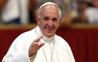 الفاتيكان: البابا فرنسيس تبرع بأمواله للسجناء قبل وفاته