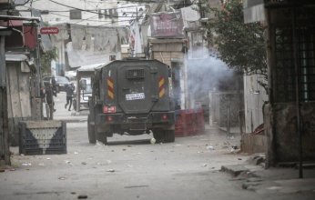 اقتحامات واعتقالات وإصابات في الضفة الغربية مع استمرار العدوان الإسرائيلي