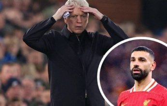 رد ساخر لمدرب إيفرتون بشأن كيفية إيقاف محمد صلاح