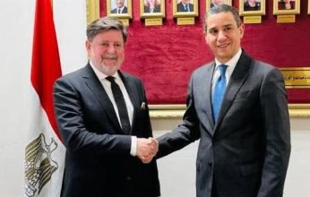 مصر ومنظمة التعاون الاقتصادي تؤكدان أهمية استمرار التجارة رغم التوترات الدولية