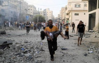 استشهاد عائلة فلسطينية في قصف جديد للاحتلال الإسرائيلي على خان يونس جنوبي قطاع غزة