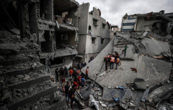 جيش الاحتلال الإسرائيلي يلوّح بإنذار نهائي لسكان غزة بعد إحكام تطويقه لمدينة رفح.. ماذا يحدث؟