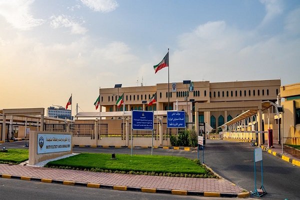 «الكهرباء الكويتية»: ضعف مؤقت للمياه العذبة في عدد من المناطق للاعمال في الشبكة المائية بعد غد الجمعة «الكهرباء الكويتية»: ضعف مؤقت للمياه العذبة في عدد من المناطق للاعمال في الشبكة المائية بعد غد الجمعة