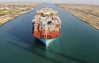 قناة السويس تبدأ تحصيل رسوم جديدة لإدارة المخلفات الصلبة ضمن خطة التحول إلى "قناة خضراء"