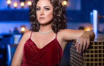 ريهام عبد الغفور تعلق على تكريمها في مهرجان الإسكندرية للفيلم القصير ومنحها جائزة هيباتيا الذهبية