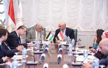 مصر تجدد التزامها بدعم القضية الفلسطينية وتعلن استعدادها لتنظيم امتحانات الثانوية للطلبة الفلسطينيين