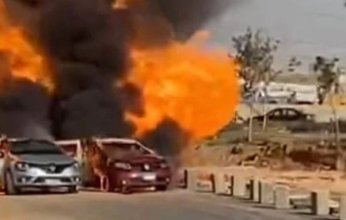 مصر.. مصرع 3 وإصابة 18 في انفجار خط غاز بطريق الواحات